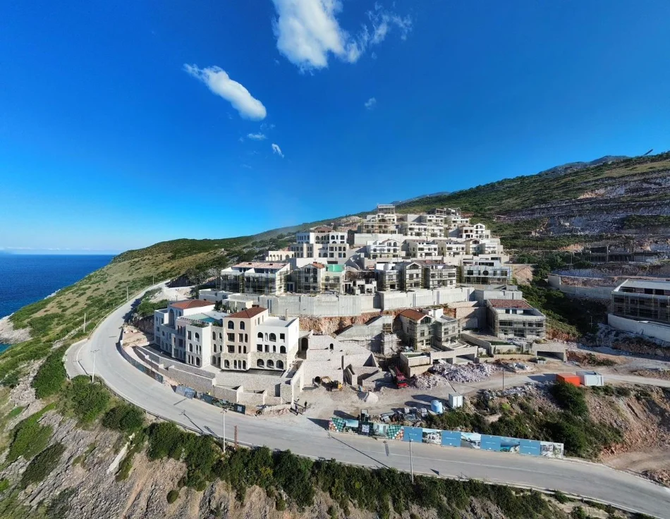 Himare, shitet garsonier , 53 m² 185.000 € (Jale)