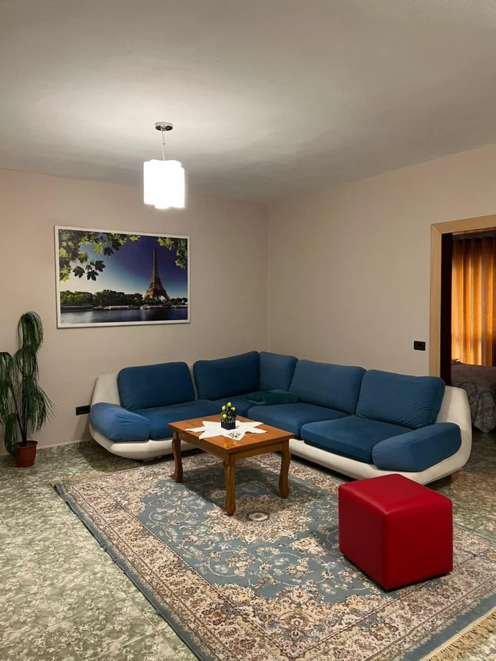 Tirane, shitet apartament 2+1 Kati 1, 92 m² 215.000 € (komuna parisit)