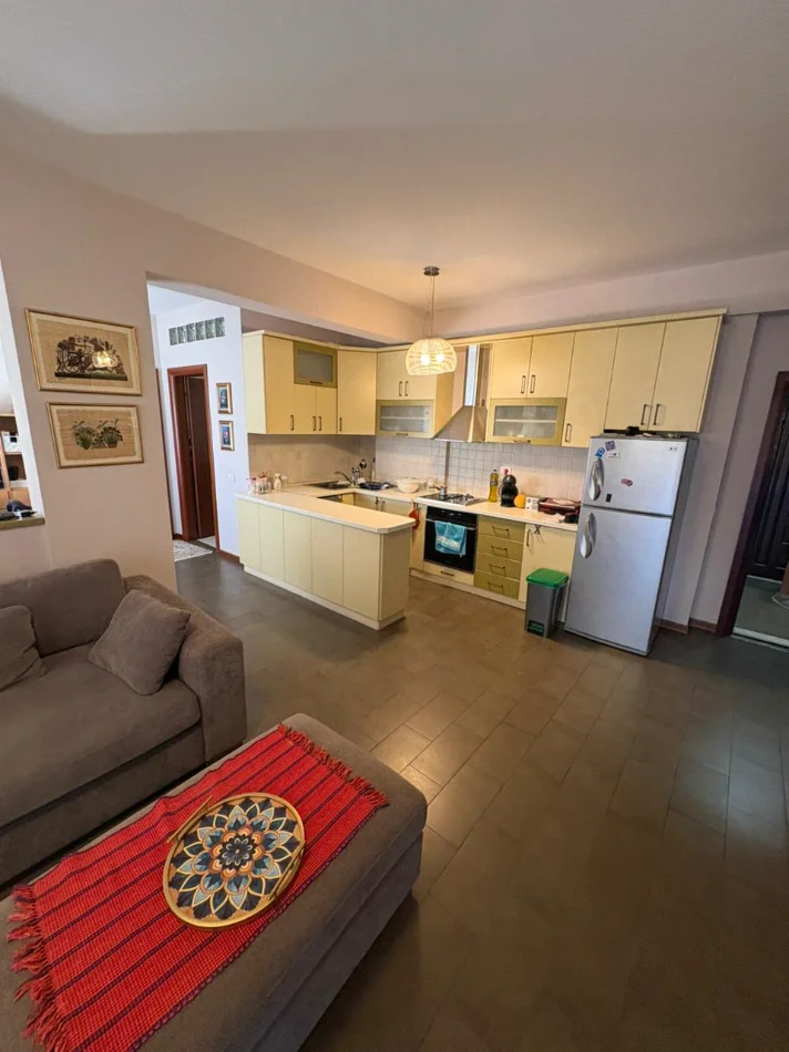 Tirane, shitet apartament 1+1+Aneks+Ballkon , 69 m² 200.000 € (selvia , rruga e dibres)