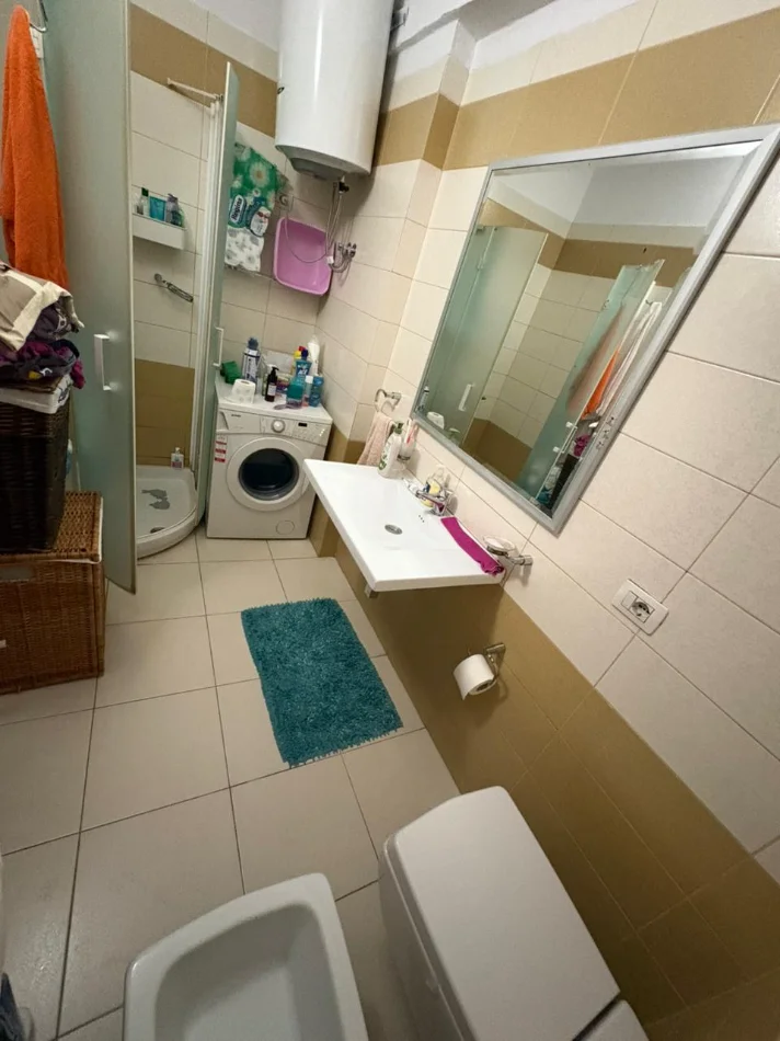 Tirane, shitet apartament 2+1 Kati 3, 69 m² 205.000 € 