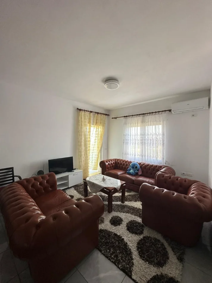 Durres, jepet me qera apartament 1+1+Ballkon Kati 2, 69 m² 298 € 