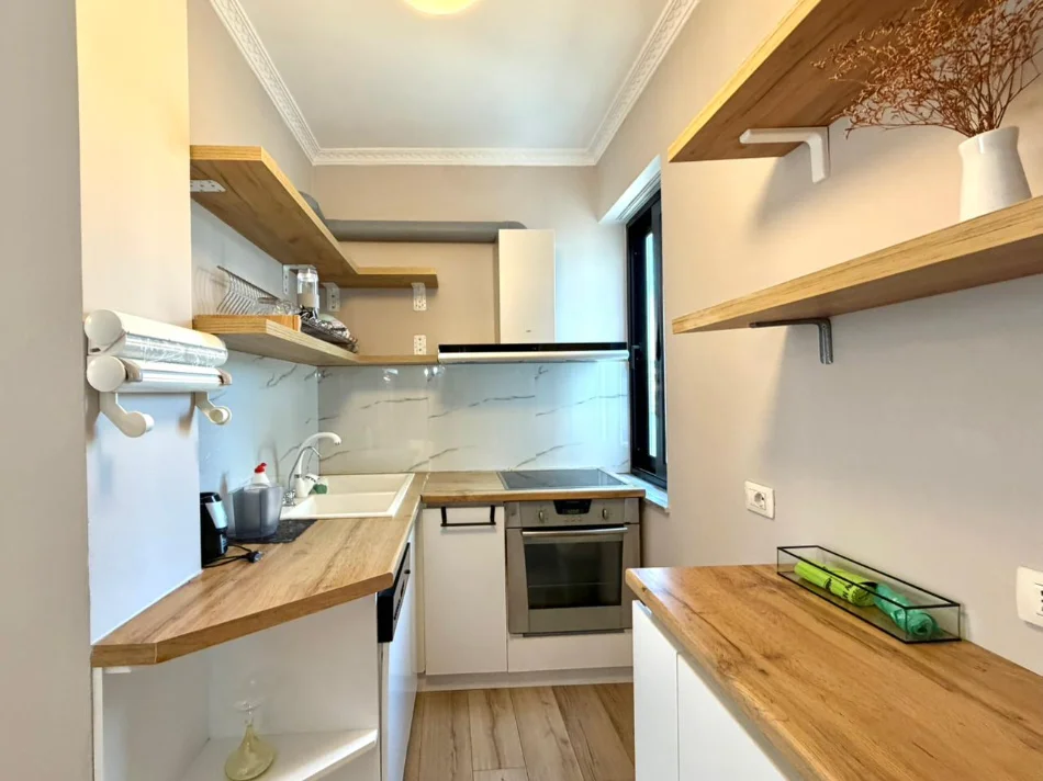 Jepet me Qera: Penthouse📍Rr. Kosovareve - Liqeni (Uni Barleti) 2+1+2Ballkone & Tarrace e Shfrytezueshme | 1,500€/muaj