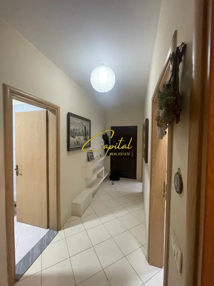 Tirane, jepet me qera apartament 2+1 Kati 3, 100 m² 470 € (ASTIR)