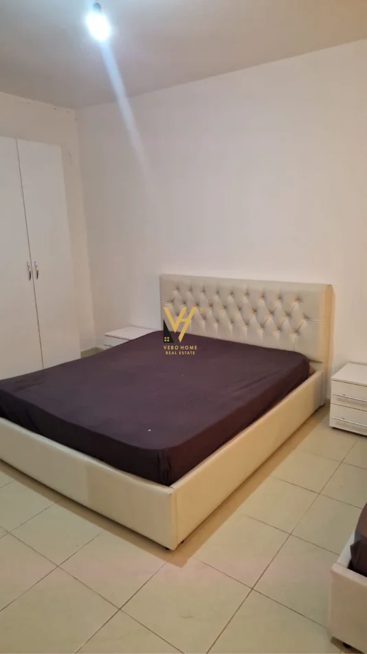 Tirane, jepet me qera apartament 1+1+Ballkon Kati 0, 60 m² 520 € (RRUGA E DIBRES)