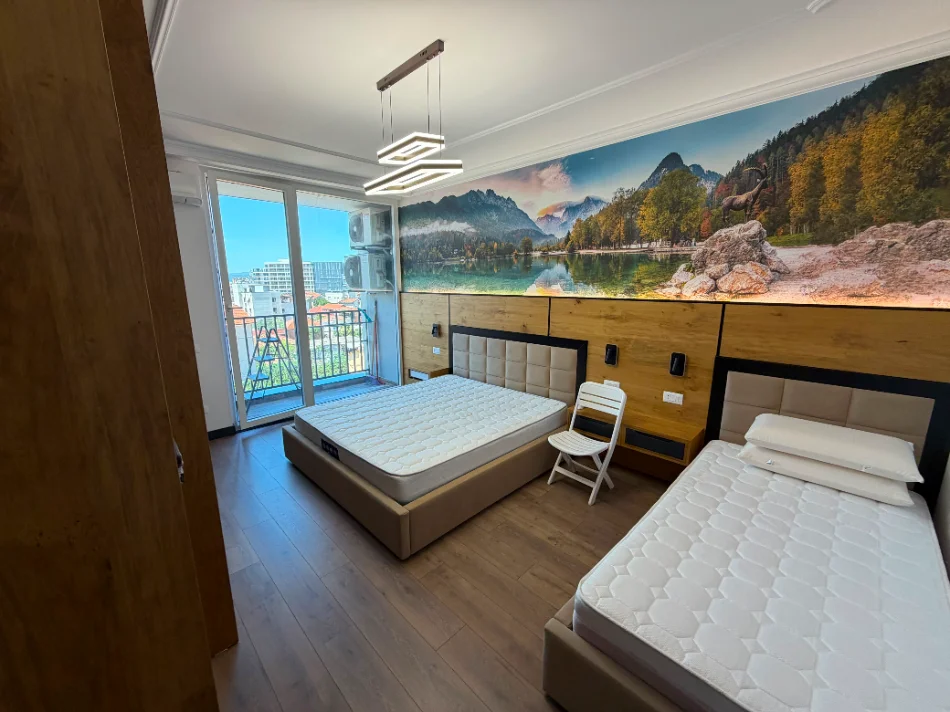 Tirane, jepet me qera apartament 1+1 , 50 m² 800 € 