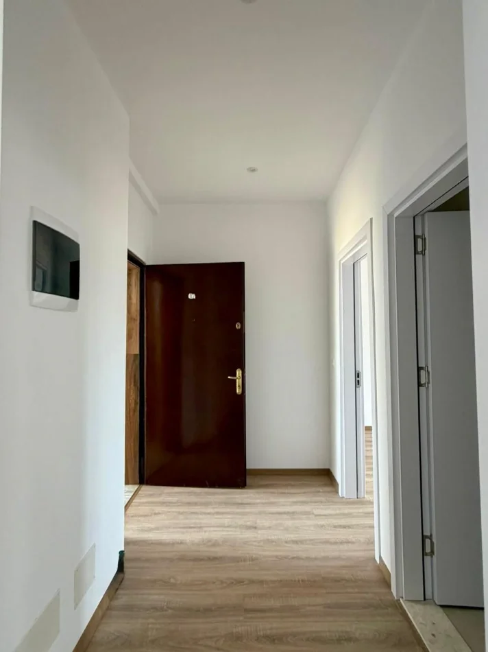 Tirane, shitet apartament 1+1+Ballkon Kati 5, 62 m² 120.000 € (RRUGA DON BOSKO)