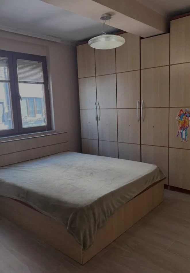 Tirane, shitet apartament 1+1+Aneks+Ballkon Kati 7, 87 m² 252.300 € (ish stacioni i trenit)