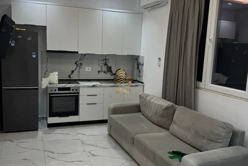 Tirane, jepet me qera apartament 1+1 Kati 1, 60 m² 500 € (5 Maji)