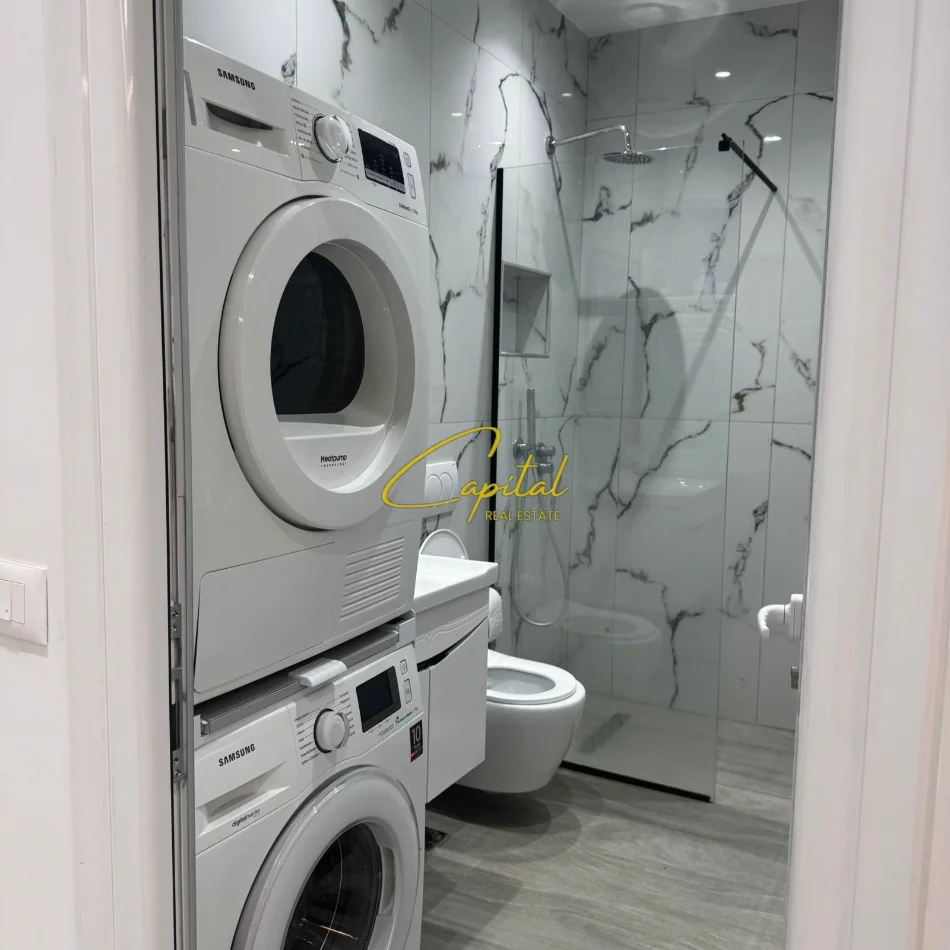 Tirane, jepet me qera apartament 1+1 Kati 1, 55 m² 500 € (5 MAJI)