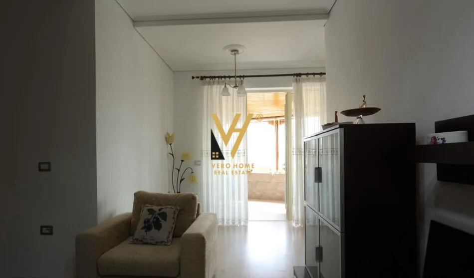 Tirane, shitet apartament 2+1+Ballkon Kati 8, 118 m² 197.000 € (RRUGA TODI SHKURTI)