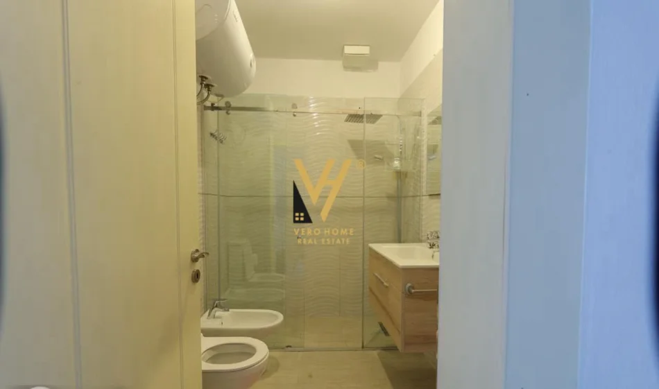Tirane, shitet apartament 2+1+Ballkon Kati 8, 118 m² 197.000 € (RRUGA TODI SHKURTI)