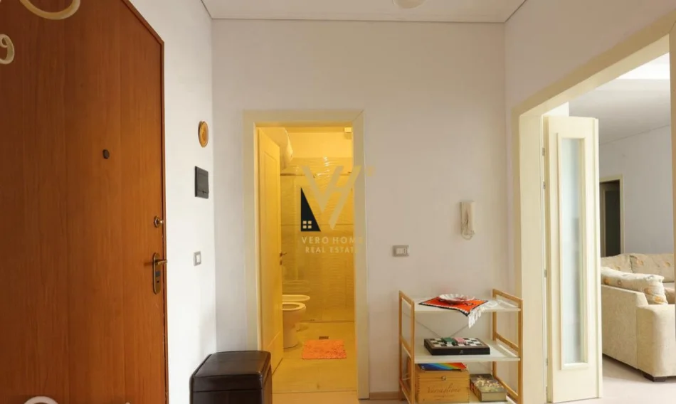 Tirane, shitet apartament 2+1+Ballkon Kati 8, 118 m² 197.000 € (RRUGA TODI SHKURTI)