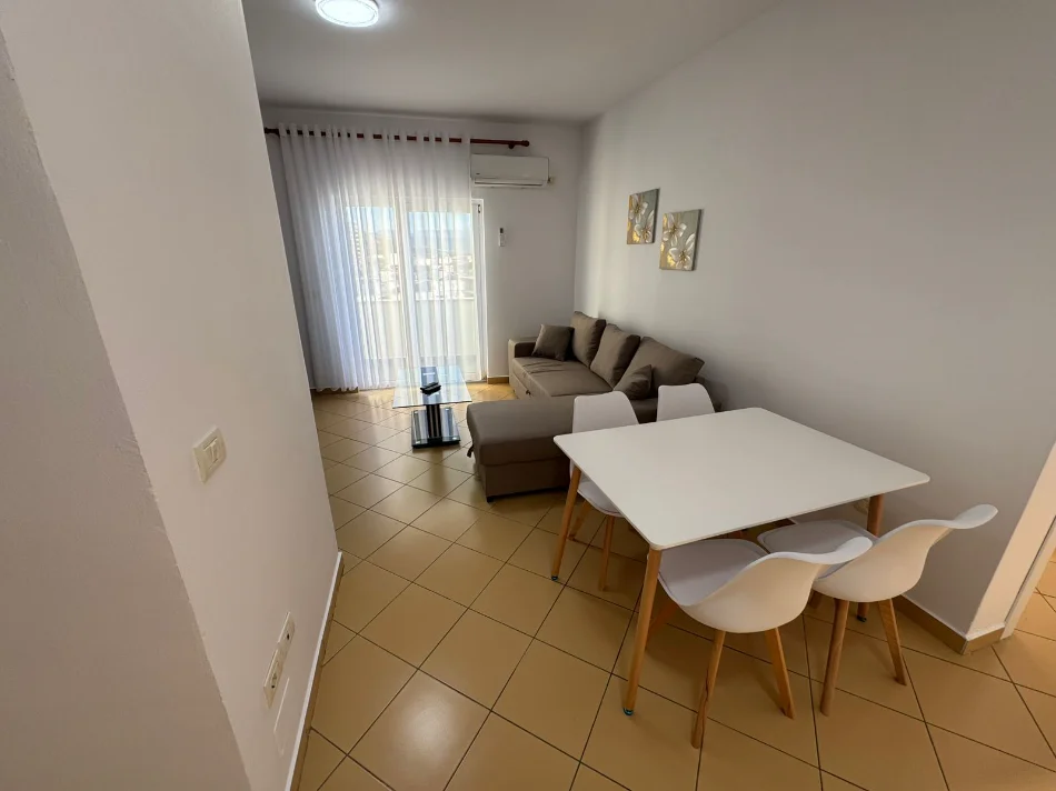 Lezhe, shitet apartament 1+1+Ballkon Kati 7, 69 m² 100.000 € (Shengjin)