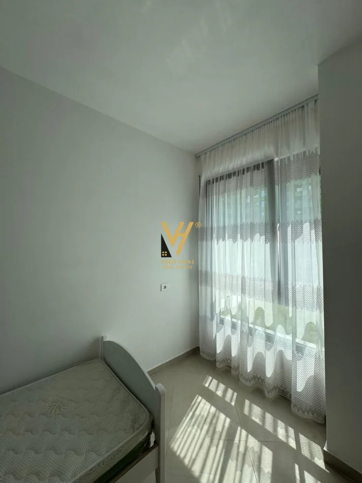 jepet me qera apartament Kati 3, 88 m² 620 € (5 MAJI)