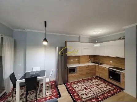 Tirane, jepet me qera apartament 2+1 Kati 6, 86 m² 600 € (5 MAJI)