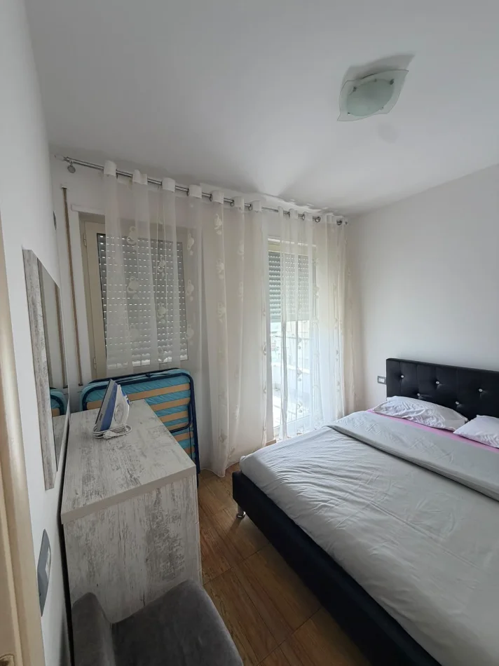 Durres, shitet apartament 2+1+Ballkon Kati 4, 70 m² 118.000 € (prane Loc Locus)