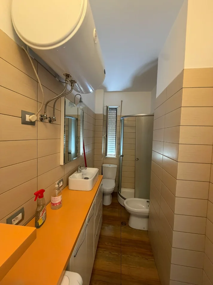 Durres, shitet apartament 2+1+Ballkon Kati 4, 70 m² 118.000 € (prane Loc Locus)