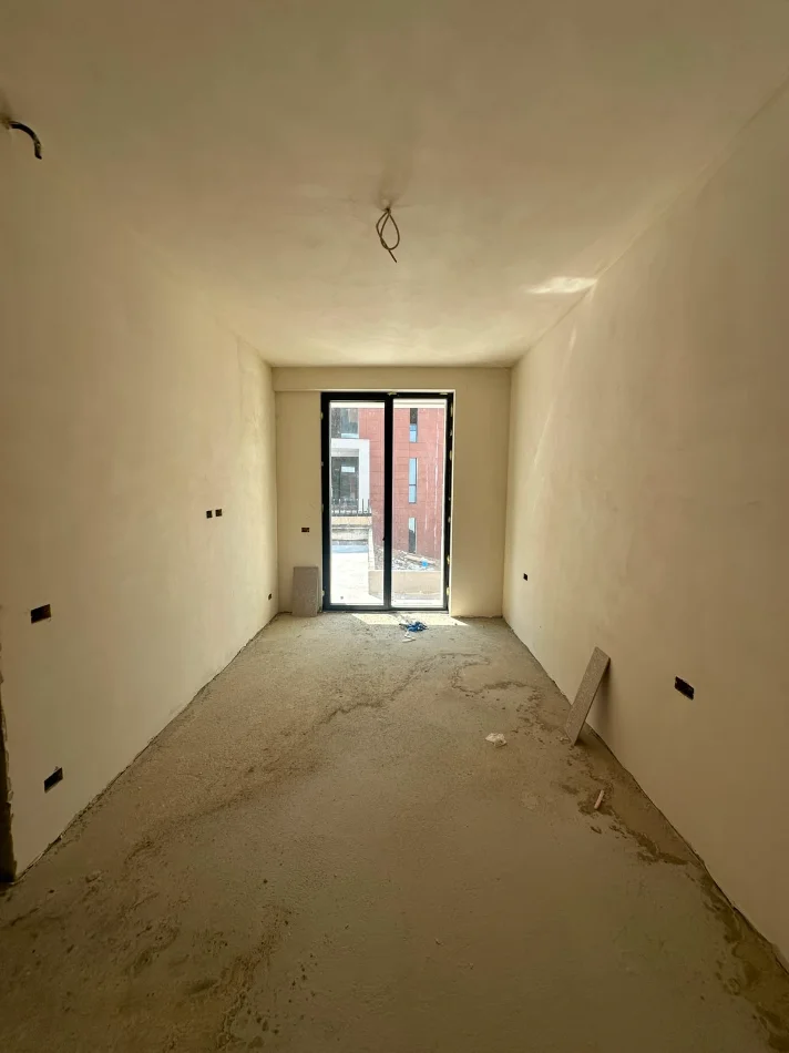 Tirane, shitet apartament 3+1+Aneks+Ballkon Kati 3, 165 m² 273.200 € 
