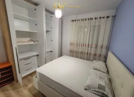 Tirane, jepet me qera apartament 2+1+Aneks+Ballkon Kati 6, 86 m² 600 € (RRUGA 5 MAJI)