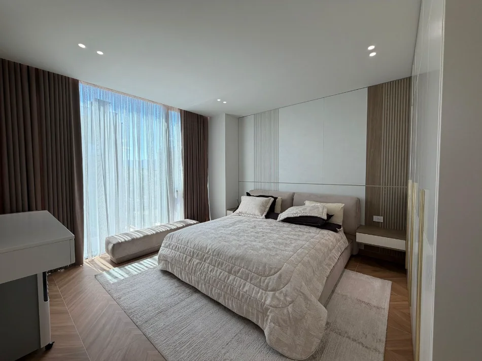 Tirane, shitet Vile Vile 2 Katshe , 316 m² 650.000 € (farke e vogel)
