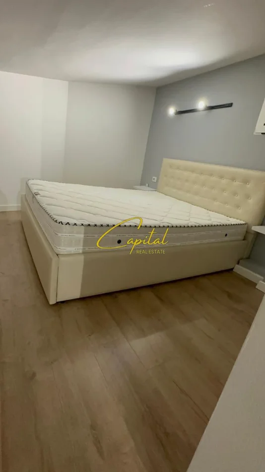 Tirane, jepet me qera apartament 1+1 Kati 6, 50 m² 430 € (KODRA E DIELLIT)