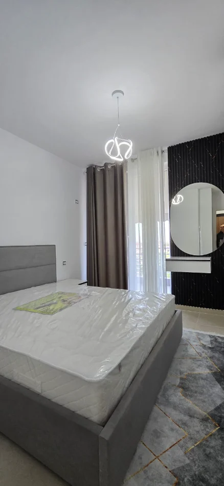 Tirane, jepet me qera apartament 1+1+Ballkon Kati 3, 60 m² 35000 leke (Rruga Aleksander Kondo)