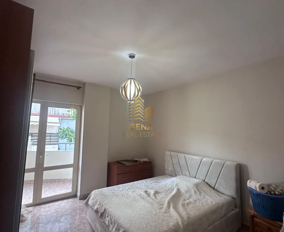 Tirane, jepet me qera apartament 1+1 Kati 5, 60 m² 450 € (Kodra e Diellit)