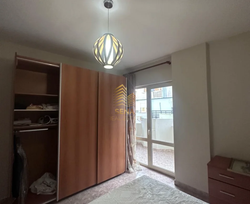 Tirane, jepet me qera apartament 1+1 Kati 5, 60 m² 450 € (Kodra e Diellit)