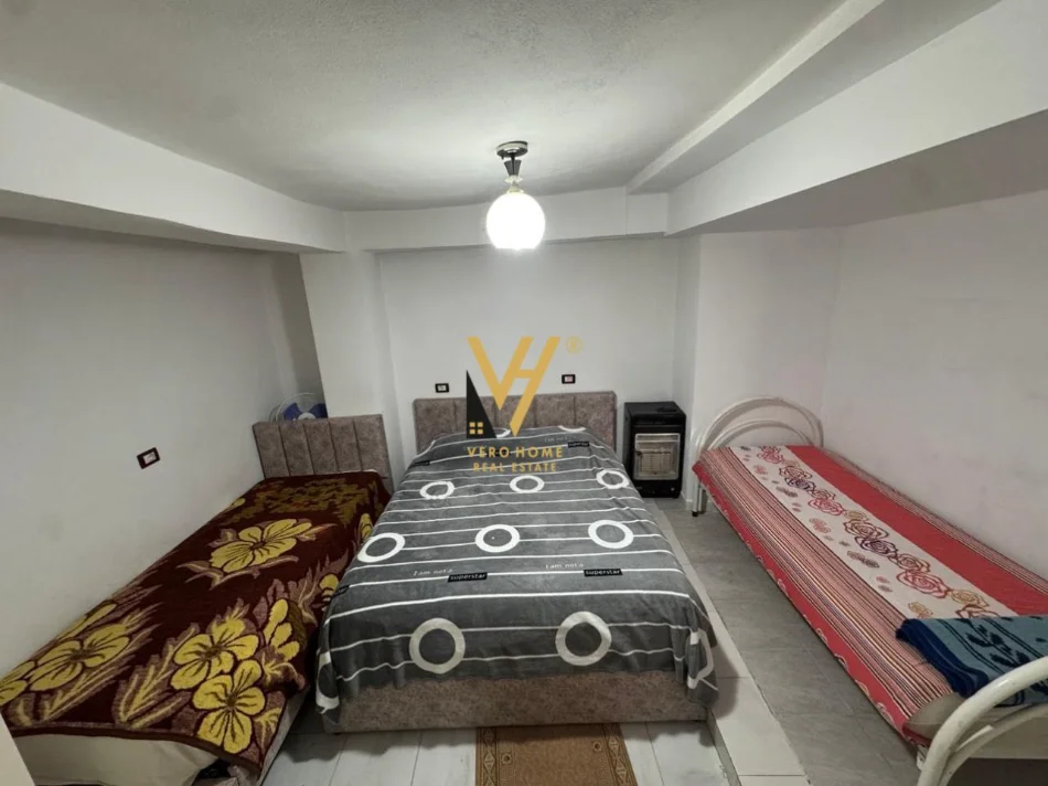 Tirane, jepet me qera apartament 1+1+Ballkon Kati 1, 70 m² 420 € (PAZARI I RI)