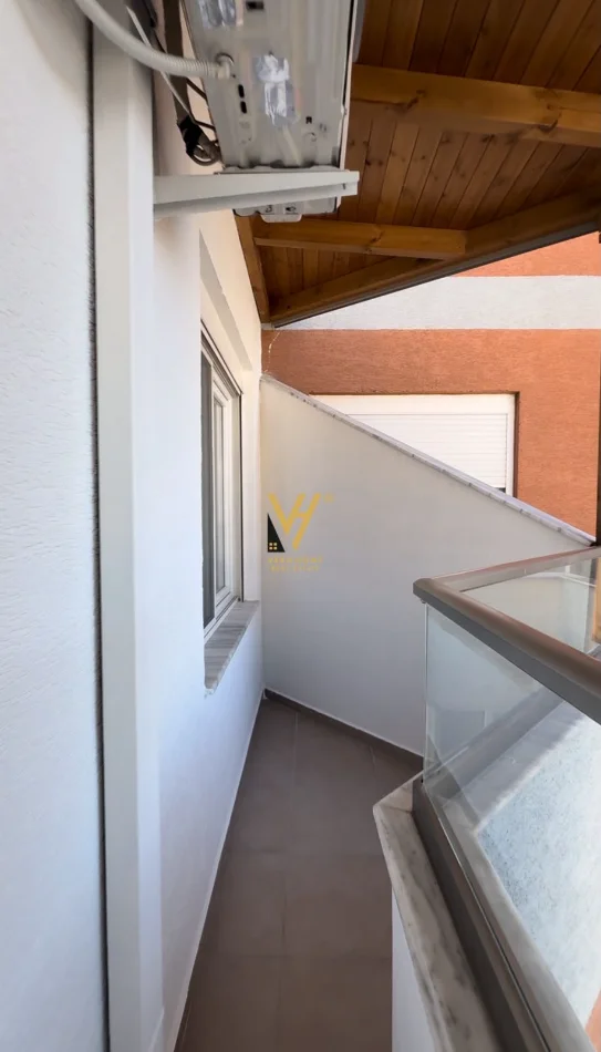 Tirane, jepet me qera apartament 1+1+Ballkon Kati 7, 75 m² 520 € (ASTIR)