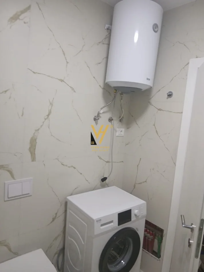 Tirane, jepet me qera apartament 2+1+Ballkon Kati 1, 90 m² 520 € (SAUK I VJETER)