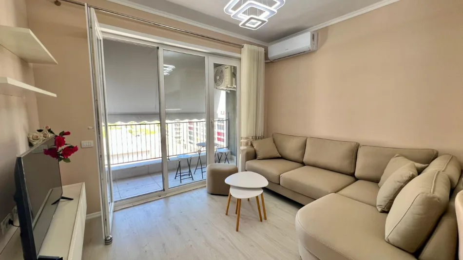 Me Qera: 1+1📍Kompleksi Univers City - Kt.7 - 400€/Muaj - Sp.65m² || E Pabanuar me Pare✨
