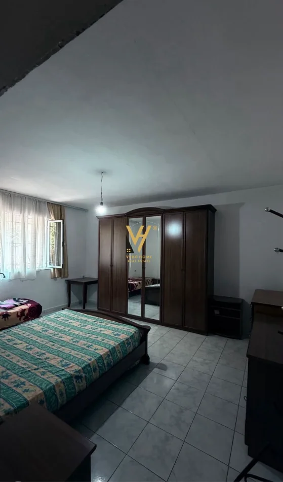 Tirane, jepet me qera apartament 1+1+Ballkon Kati 1, 65 m² 420 € (ZOGU I ZI)