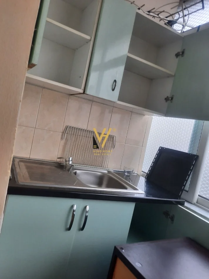 Tirane, shitet apartament 2+1+Ballkon Kati 4, 57 m² 98.000 € (ALLIAS)