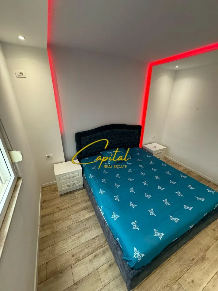 Tirane, jepet me qera apartament 1+1 Kati 4, 64 m² 600 € (21 DHJETORI)