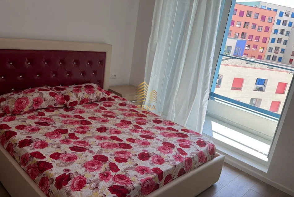 Tirane, jepet me qera apartament 2+1+Ballkon Kati 7, 96 m² 500 € (Kompleksi Kadiu)