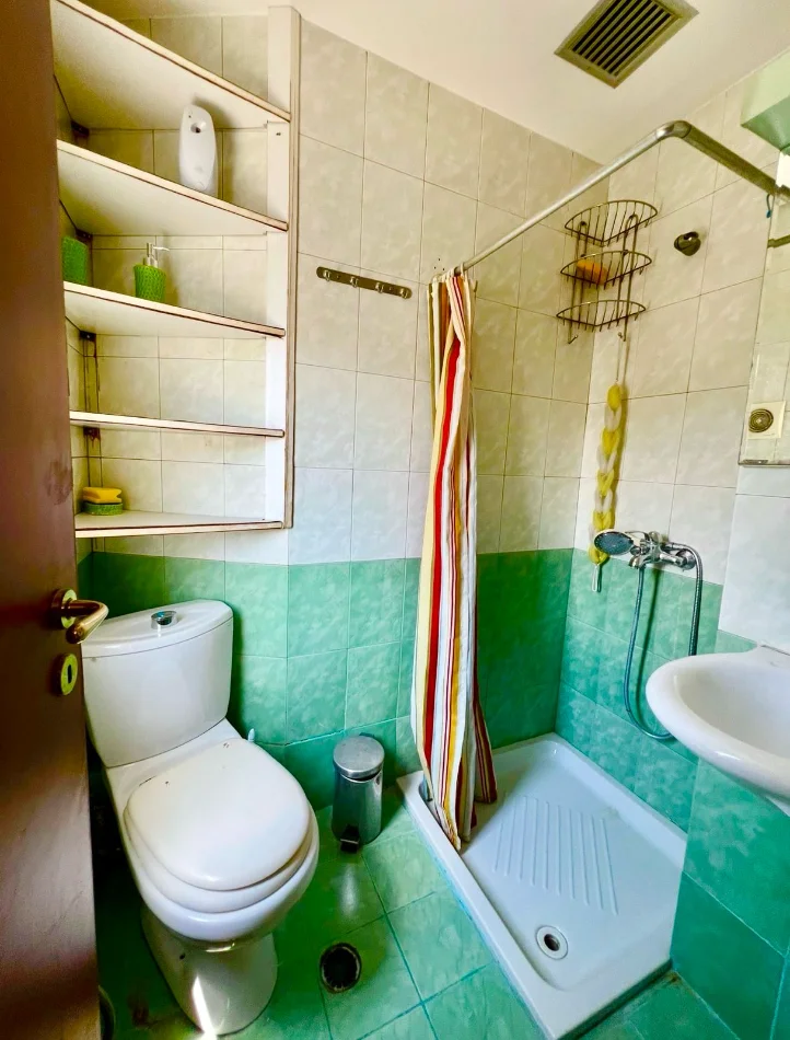 Tirane, shitet apartament 4+1+Aneks+Ballkon Kati 4, 220 m² 280.000 € (Kodra e Diellit 1, pranë Fondacionit Eleonore)