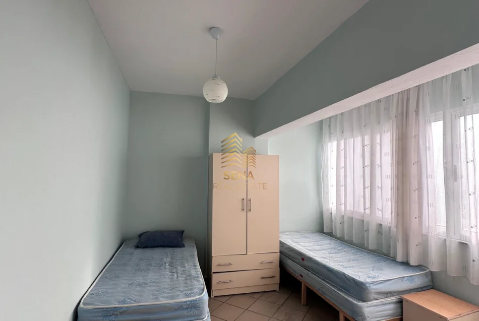 Tirane, jepet me qera apartament 1+1 Kati 3, 50 m² 400 € (Don Bosko, prane shkolles Qazim Turdiu)