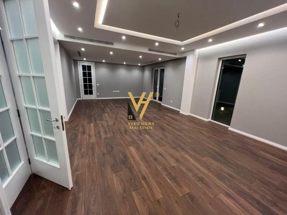 Tirane, shitet Vile Vile 3 Katshe Kati 1, 1.417 m² 1.800.000 € (AKACIA HILL)