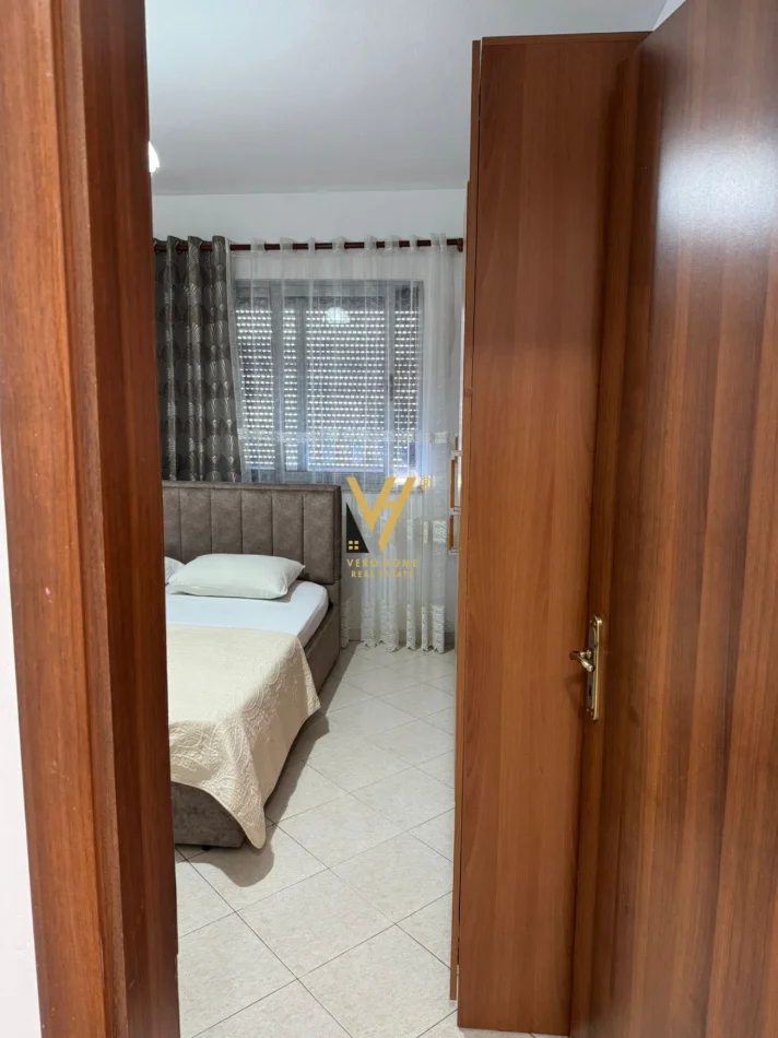 Tirane, jepet me qera apartament 3+1 Kati 3, 112 m² 550 € (ASTIR)