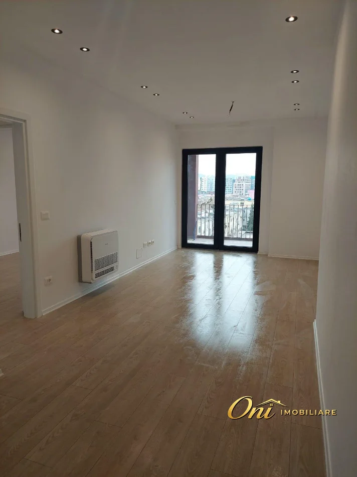 Tirane, jepet me qera zyre Kati 4, 65 m² 650 € (RRUGA E KAVAJES)