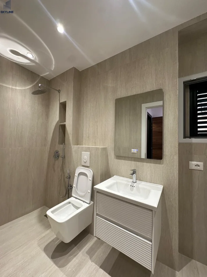Tirane, shitet apartament 1+1 Kati 4, 60 m² 155.000 € (21 Dhjetor)