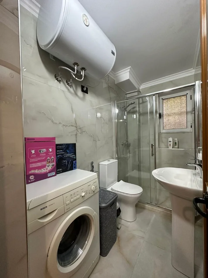 Tirane, jepet me qera nga Pronari, pa-komision apartament 1+1+Ballkon Kati 1, 58 m² 500 € (Rruga Riza Cerova)