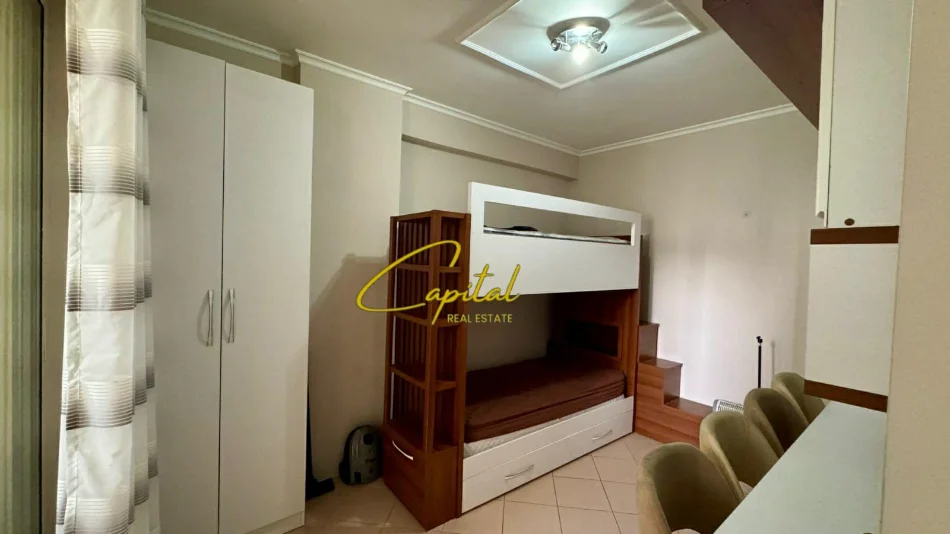 Tirane, jepet me qera apartament 2+1 Kati 2, 85 m² 700 € (KODRA E DIELLIT)