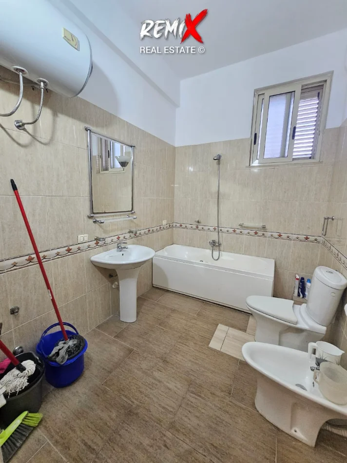 Durres, jepet me qera apartament+verande | Penthouse 2+1+Aneks+Ballkon Kati 3, 110 m² 600 € (durres)