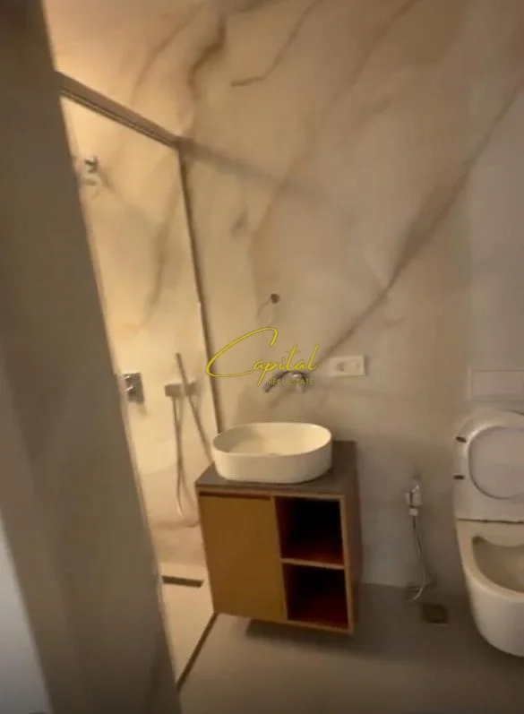 Tirane, jepet me qera apartament 1+1 Kati 8, 75 m² 1.100 € (GOLDEN TOWER RESIDENCE)