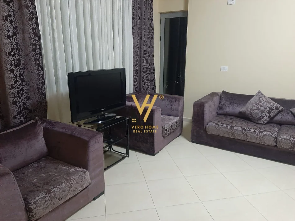 Tirane, jepet me qera apartament 1+1+Ballkon Kati 1, 65 m² 520 € (DON BOSKO)