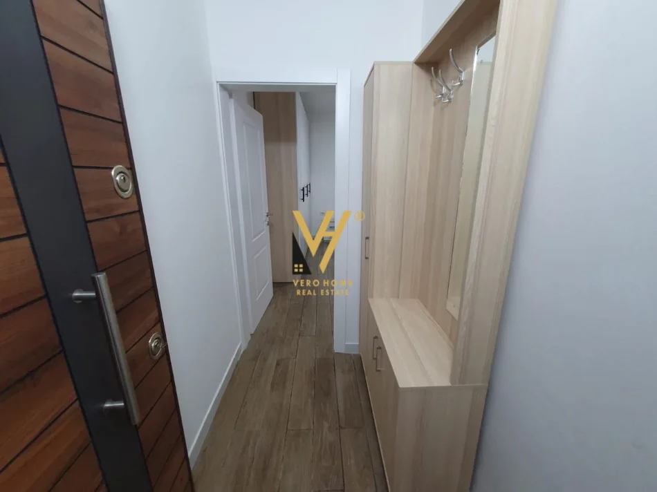 Tirane, jepet me qera garsonier Kati 4, 40 m² 470 € (MOZAIKU I TIRANES)