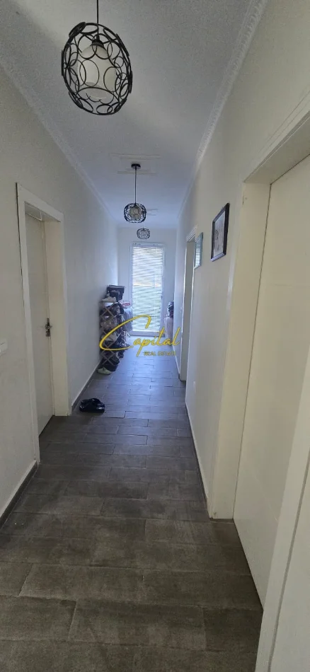 Tirane, jepet me qera Vile 1+1 Kati 2, 500 m² 1.500 € (BALDUSHK)