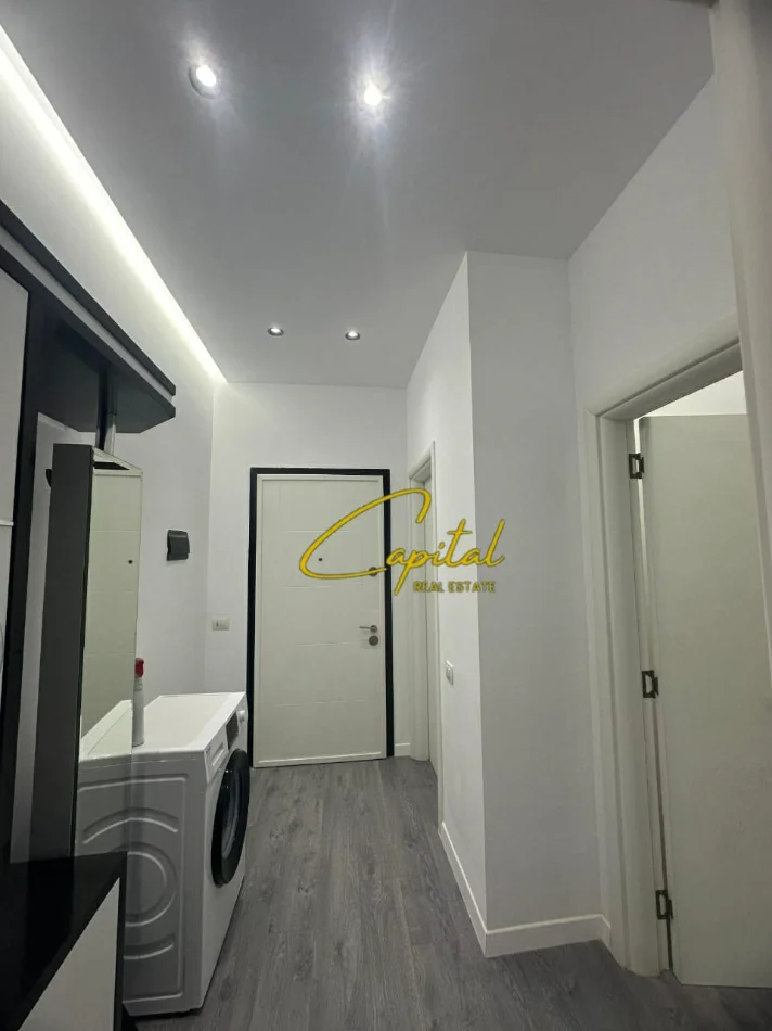 Tirane, jepet me qera apartament 1+1 Kati 1, 53 m² 700 € (RRUGA E ELBASANIT)